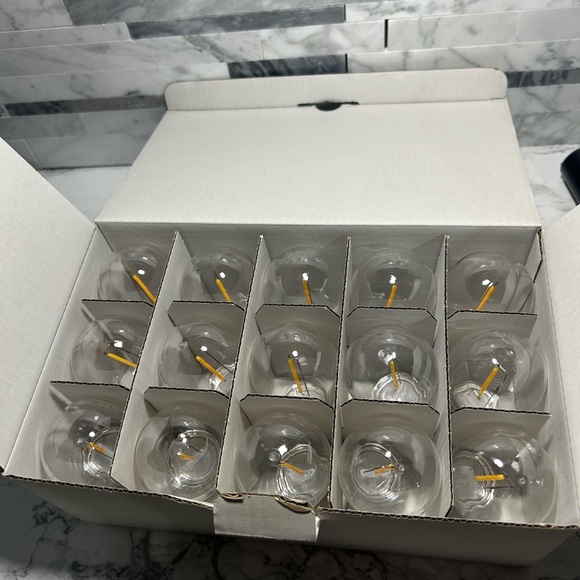 SunForce 15 LED Bulbs Solar String Light w/remote - Picture 4 of 8